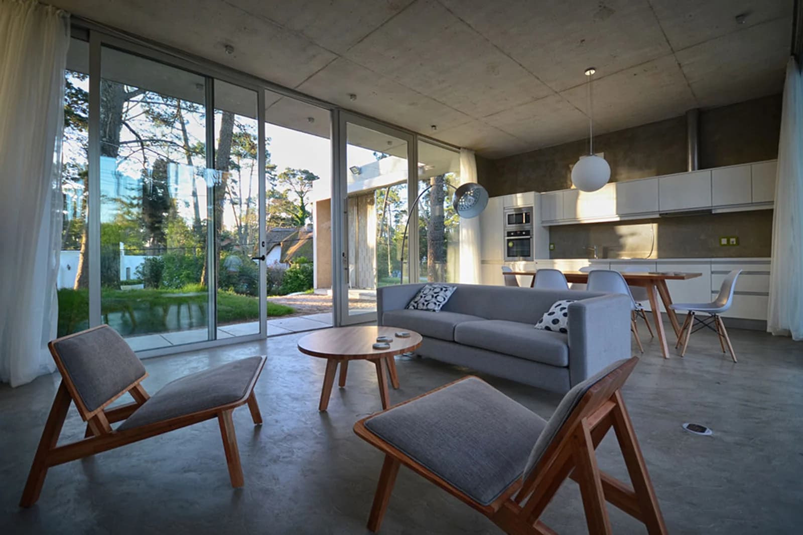 Living interior Casa Rifa